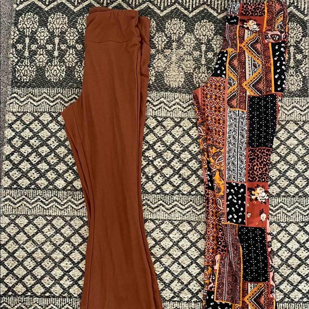 2 PAIR Legging bell bottoms